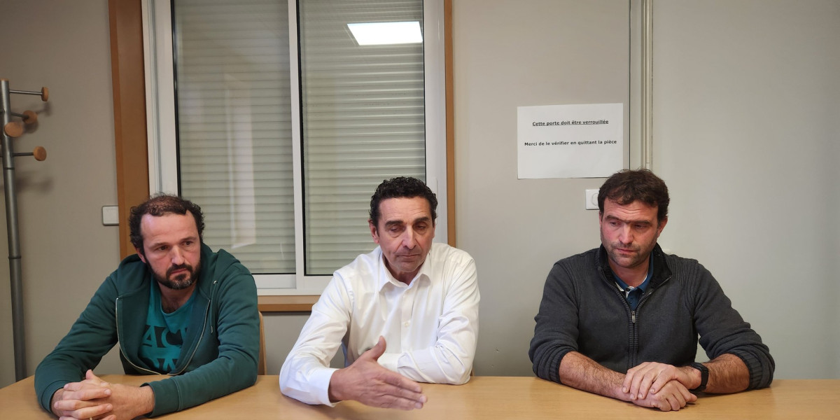 FDSEA, zentsura-mozioa babestu zuten diputatuekin kexu
